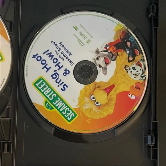 Sesame Street Learning Triple Feature DVD - Picture 5 of 6